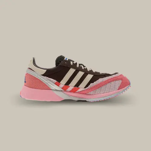 Adidas Adizero SL 72 Bad Bunny Brown Clear Pink – sneaker premium au coloris marron et rose clair, issue de la collab Adidas x Bad Bunny, sur Offsneakz.