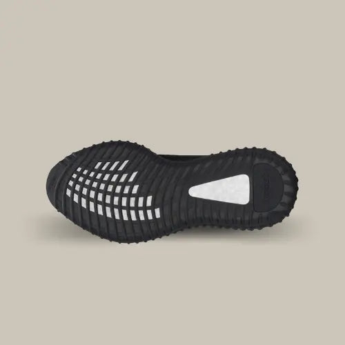 La semelle BOOST de la Adidas Yeezy Boost 350 V2 Onyx de couleur noir et blanche.