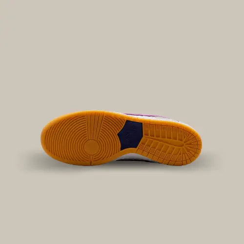 La semelle de la Nike SB Dunk Low Rayssa Leal en gomme de caoutchouc.
