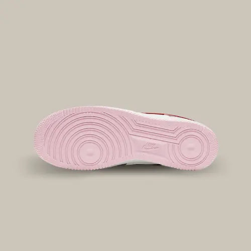 La semelle de la Nike Air Force 1 Low Love Letter Valentine's Day (2021) de couleur blanche.