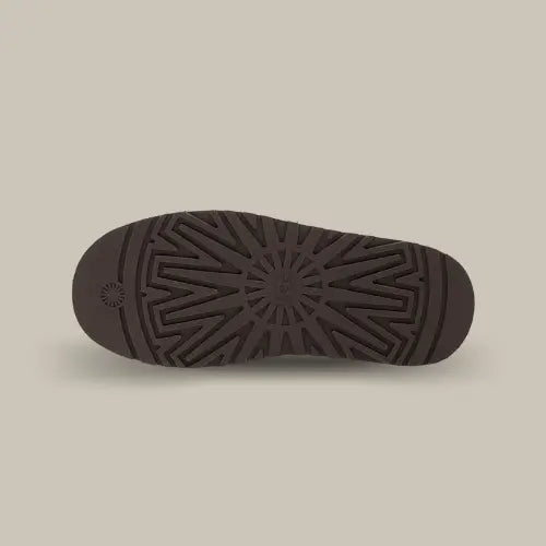 Semelle extérieure crantée de la Ugg Tazz Rocky Oak pour une meilleure adhérence.