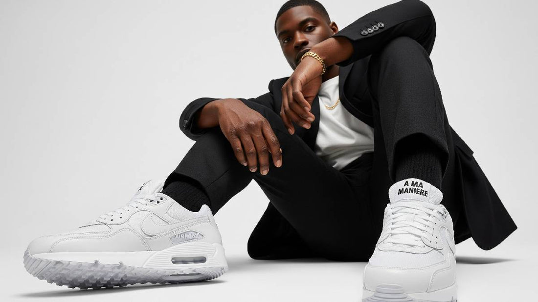 Envie de sneaker haut de gamme, enfilez cette Air Max en cuir signée A Ma Maniére, le confort est à la hauteur du design
