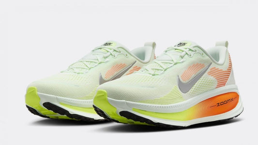 Nike Vomero 18 Barely Green Gradient