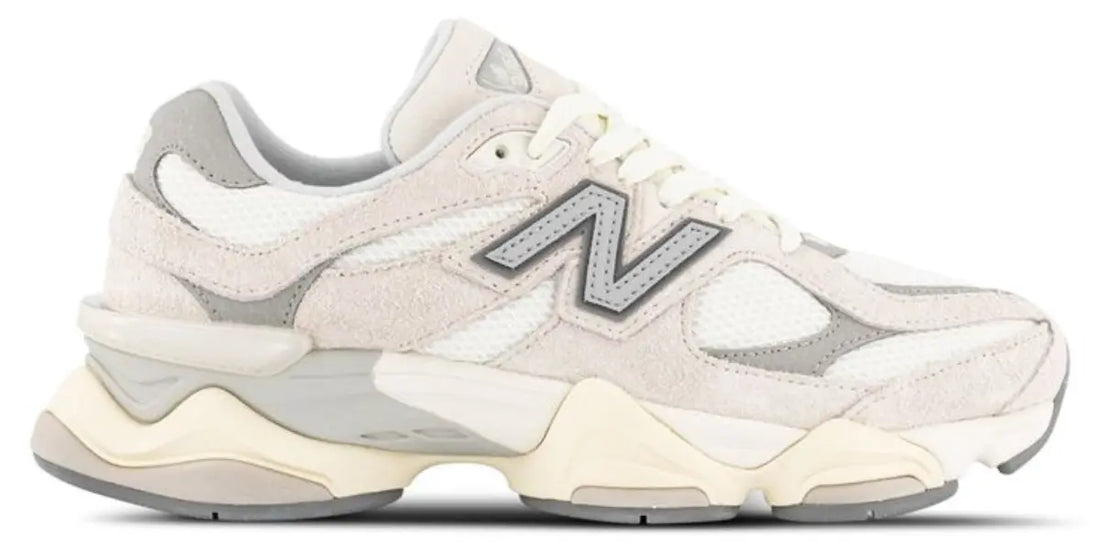 New Balance 9060 Moonbeam Sea Salt : l’élégance minimaliste au service de la tendance