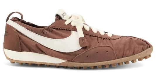 Jacquemus x Nike Moon Shoe : quand une running de 1972 devient une ballerine en 2026