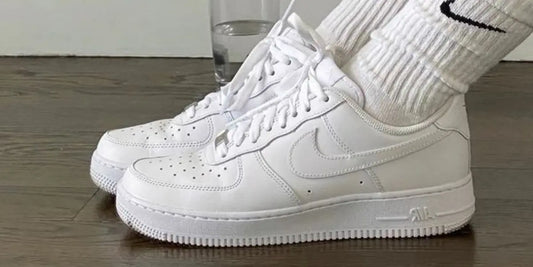 Nike Air Force 1 : l’histoire d’une sneaker devenue impossible à démoder