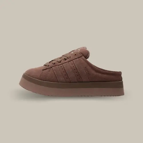 Adidas Campus 00s Winter Low Earth Strata - Sneakers mule tendance femme en daim marron avec semelle épaisse streetwear. Disponible sur Offsneakz.