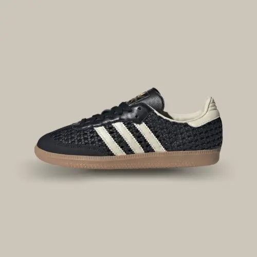 Adidas Samba OG Basketweave Black Cream White en cuir tressé noir avec bandes crème et semelle gomme, disponible sur Offsneakz.