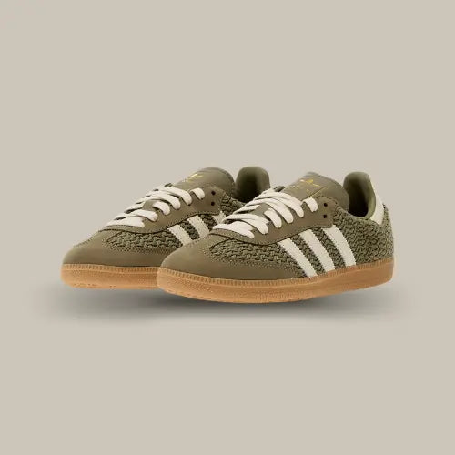 Paire d'Adidas Samba OG Crochet Pack Orbit Green avec détails tressés et style lifestyle tendance - Offsneakz