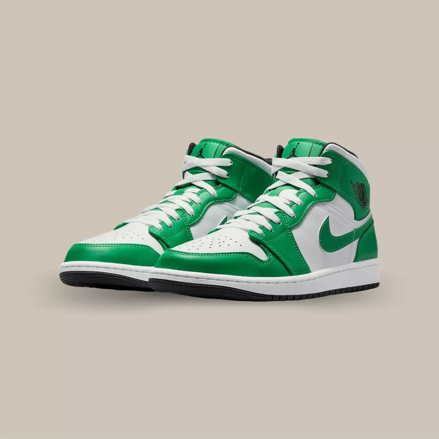 Air Jordan 1 Mid Lucky Green Offsneakz