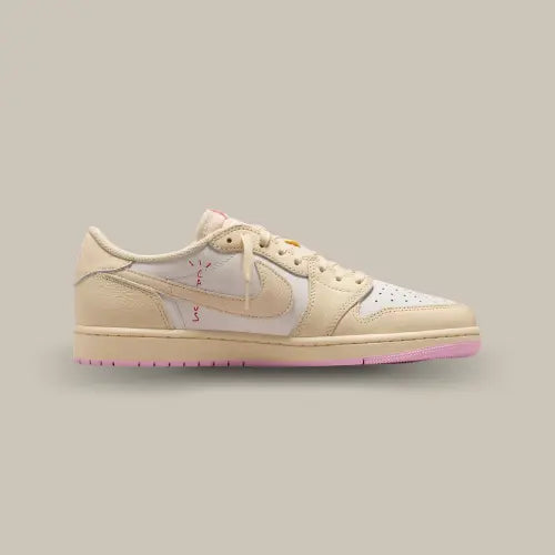 Air Jordan 1 Low OG Travis Scott Shy Pink vue intérieure avec coloris crème et rose exclusif - Offsneakz.