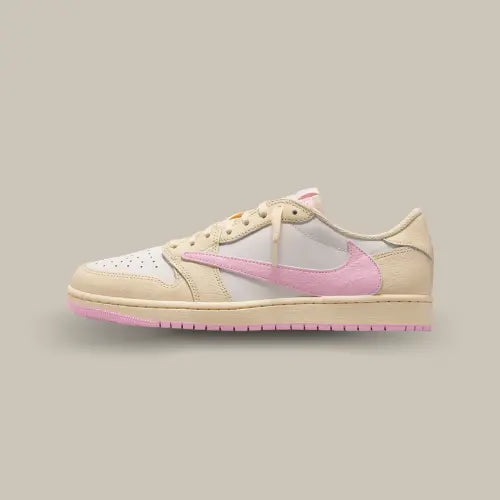 Air Jordan 1 Low Travis Scott Shy Pink avec cuir Sail premium et détails Cactus Jack - Offsneakz.