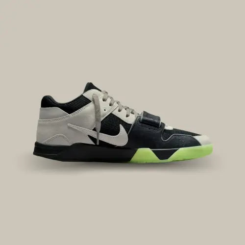 Air Jordan Jumpman Jack TR Travis Scott Black Night Silver vue latérale intérieure – Offsneakz