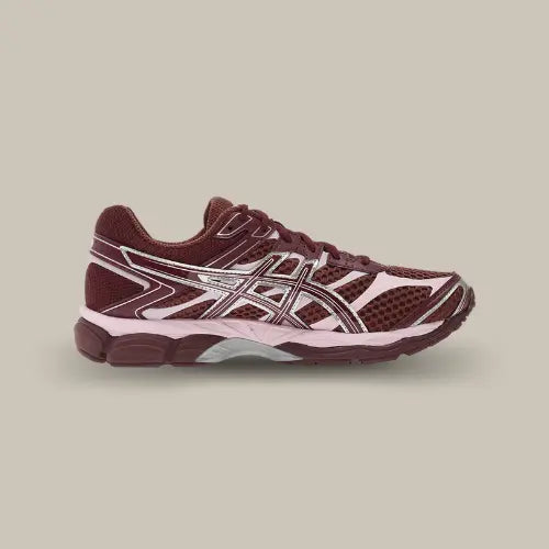 ASICS Gel-Cumulus 16 Burgundy Pink – baskets techniques au look moderne, combinaison de performance et de style sur Offsneakz.