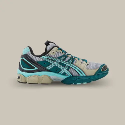 ASICS UB3-S Gel-Nimbus 9 Kiko Kostadinov Piedmont Grey Aruba Blue vue de profil - Offsneakz