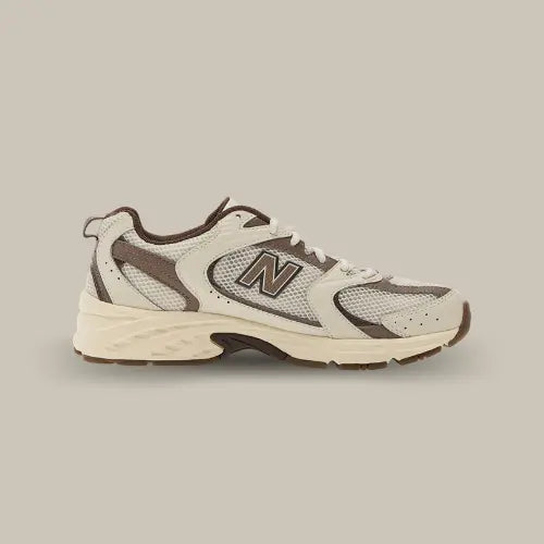 New Balance 530 Turtledove Mushroom – sneaker beige crème au style rétro et semelle amortissante ABZORB, disponible sur Offsneakz.