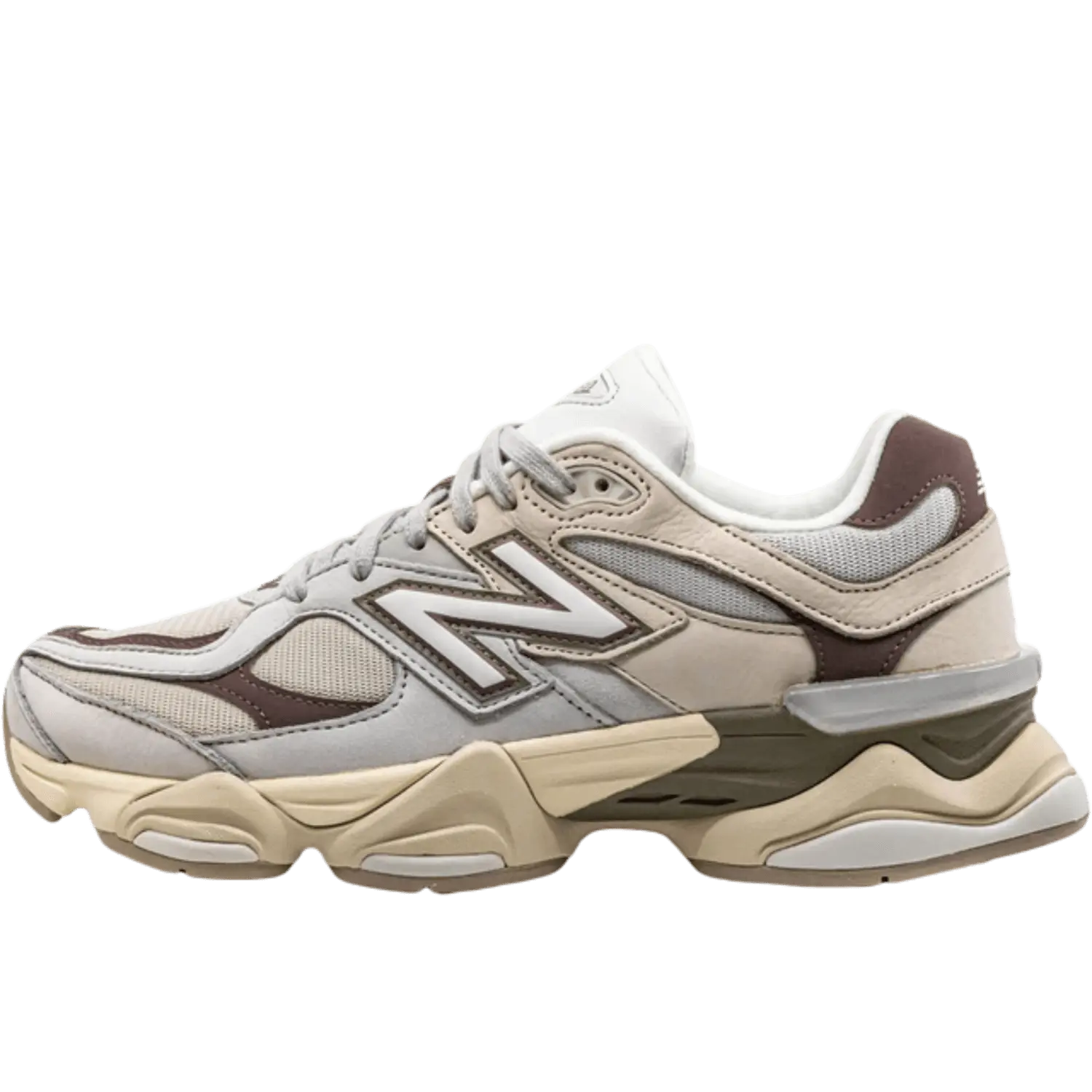 Une new balance 9060 de couleur grise et marron sur un fond transparent.