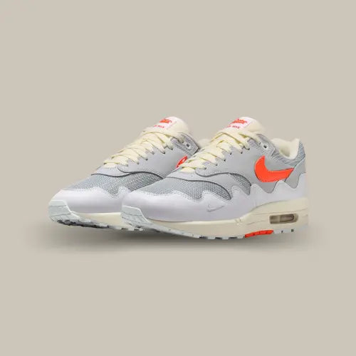 Nike Air Max 1 Patta Waves White Hyper Crimson paire complète collaboration Patta – Offsneakz