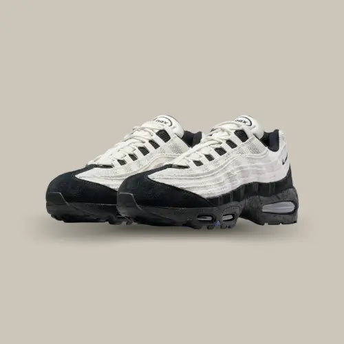Paire de Nike Air Max 95 Big Bubble City Pack Paris Atelier vue de trois quarts - Offsneakz