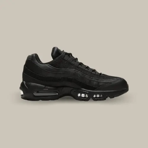 Nike Air Max 95 Essential Black Offsneakz