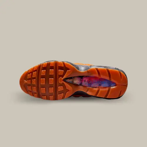 La semelle de la Nike Air Max 95 Premium Atlanta de couleur orange.