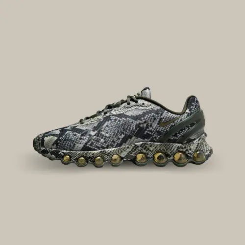 La Nike Air Max Dn8 Snakeskin avec son ensemble serpent et son nouveau système Air comportant huit capsules d'air.