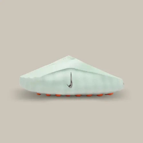 La Nike Mind 001 Slide Barely Green disponible sur Offsneakz