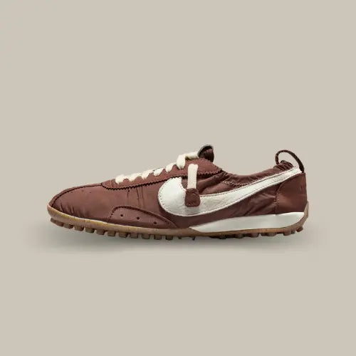 Nike Moon Shoe SP Jacquemus Fauna Brown vue latérale sneaker rétro – Offsneakz