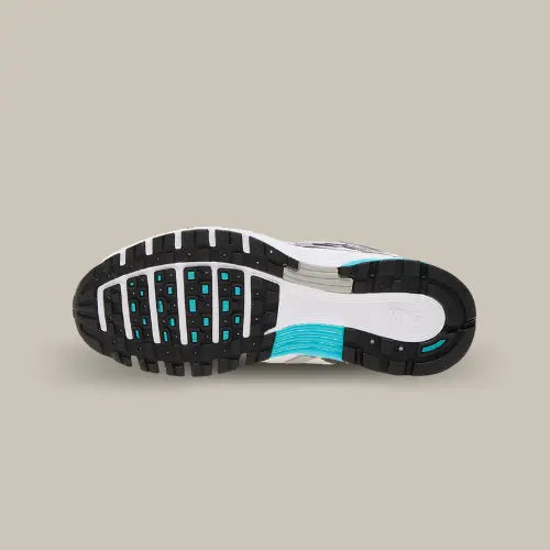 La semelle de la Nike P-6000 Dusty Cactus de couleur noir et bleu.