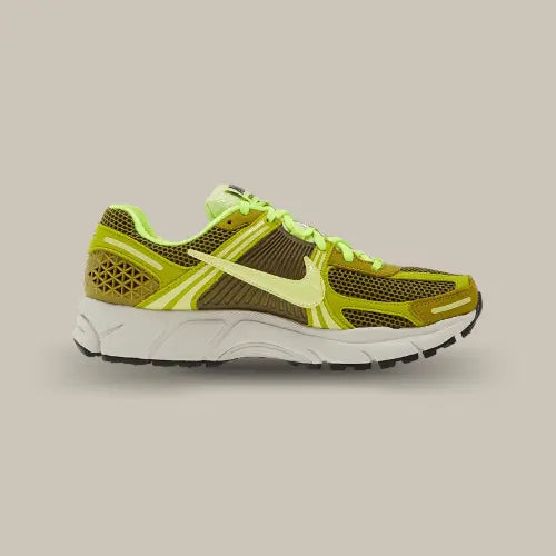 Nike vomero 2 verte on sale