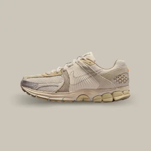 Nike Zoom Vomero 5 Sashiko Ivoire Pâle – sneaker féminine au design artisanal inspiré du Japon, disponible sur Offsneakz.