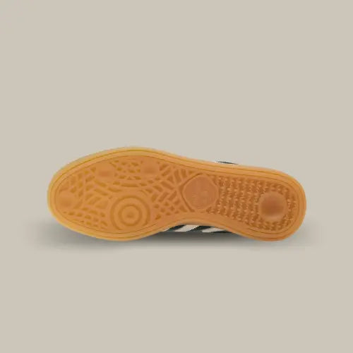 La semelle de la Adidas Handball Spezial Mineral Green en gomme de caoutchouc de couleur marron clair.