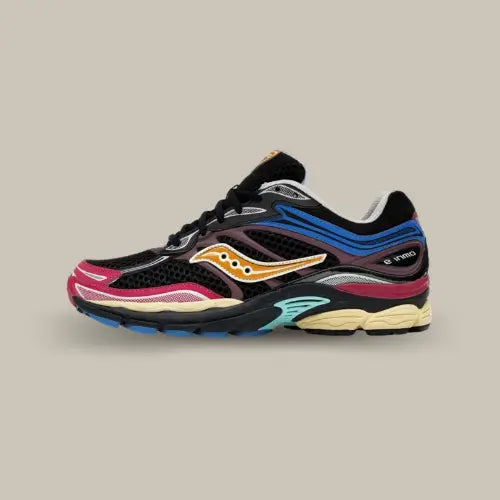 Profil de la Saucony ProGrid Omni 9 Black Multi au design running rétro Y2K - Ofsneakz.