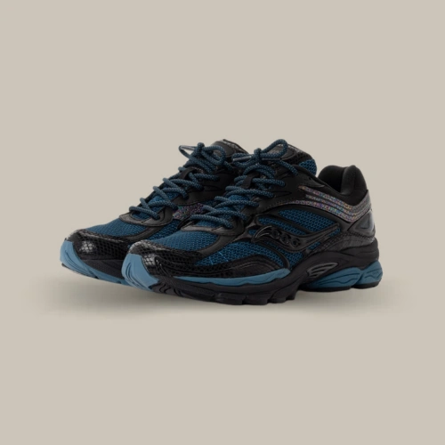 Paire de Saucony ProGrid Omni 9 Glowaconstrictor Black Glow S70934-3 noire et bleu pétrole avec détails iridescents – disponible sur OFFSNEAKZ.
